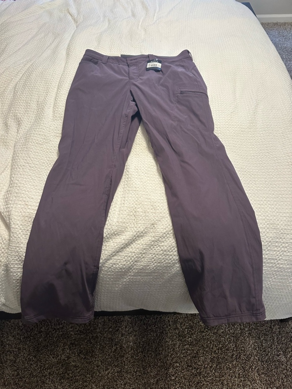 Eddie Bauer Straight-Leg Chinos in Plum